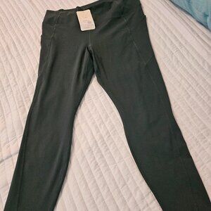 FABLETICS BRAND NEW WITH TAGS YOGA PANTS (Dark Green)